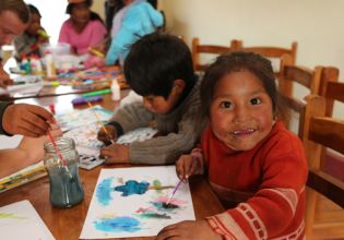 Street Children in Peru - Over 20,000 Happy Volunteers since 2003