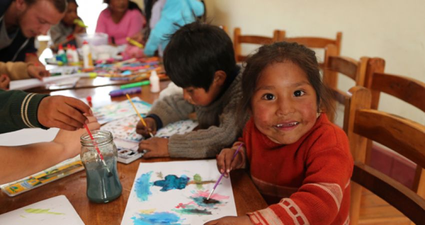 Street Children in Peru - Over 20,000 Happy Volunteers since 2003