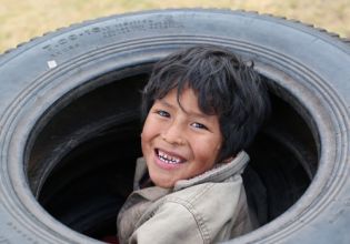 Street Children in Ecuador - Over 20,000 Happy Volunteers since 2003