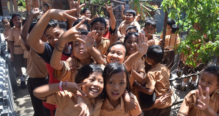 Teaching English in Bali - Over 20,000 Happy Volunteers since 2003