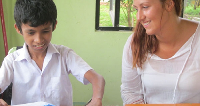 Teaching English in Sri Lanka - Over 20,000 Happy Volunteers since 2003