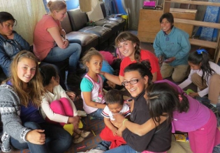 Volunteer in Ecuador - Lowest Fees & 18K Happy Volunteers Since 1998