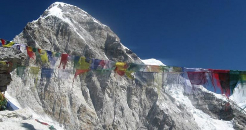 Gokyo to EBC via Cho La Pass