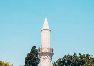 A Half-Day Tour Walk On Akamas