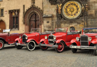 Prague Tours by Vintage Cars