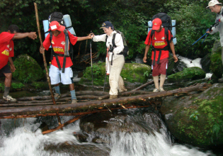 ADVENTURE KOKODA 8 Day Kokoda Trail Trek