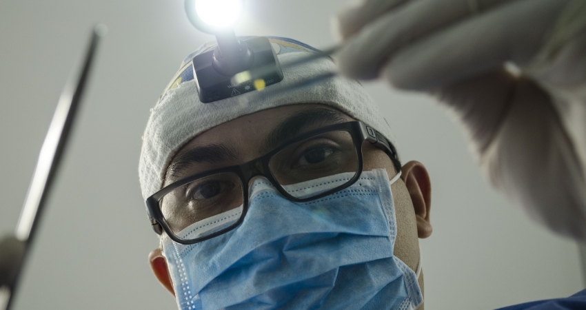 Dental Volunteer with 1000 Smiles Project